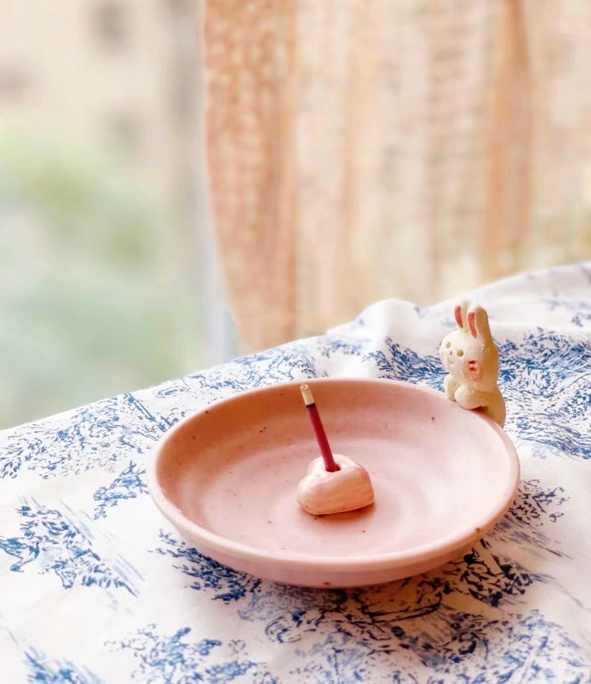 Incense holder – Northstarcutlery