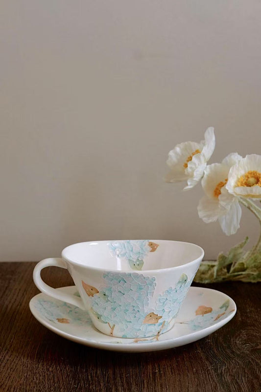 Toto. hydrangea Cup and Saucer