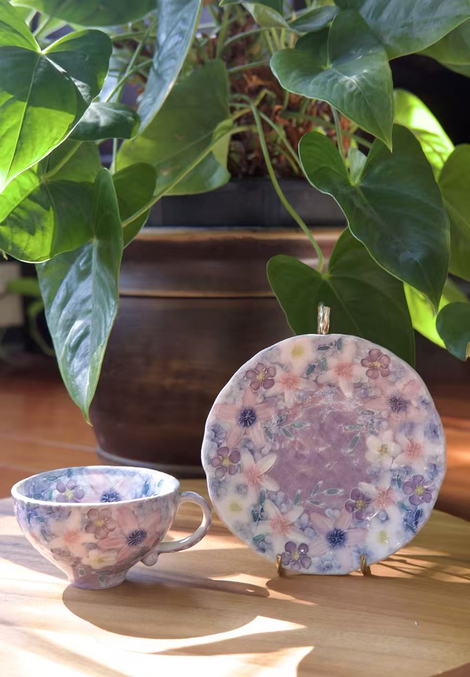 Yuzuriha Flower Coffee Mug