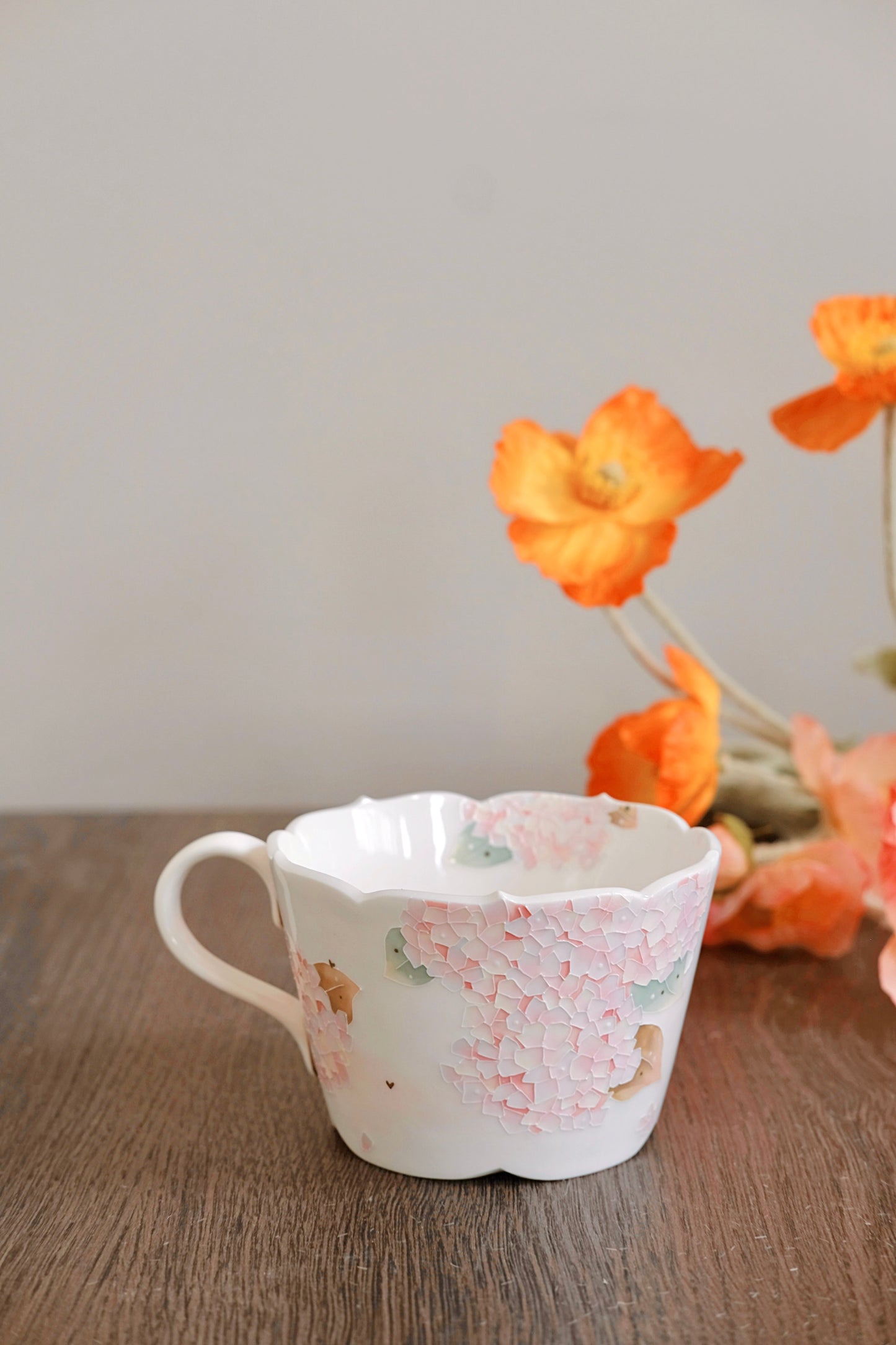 Toto. Hydrangea Cup