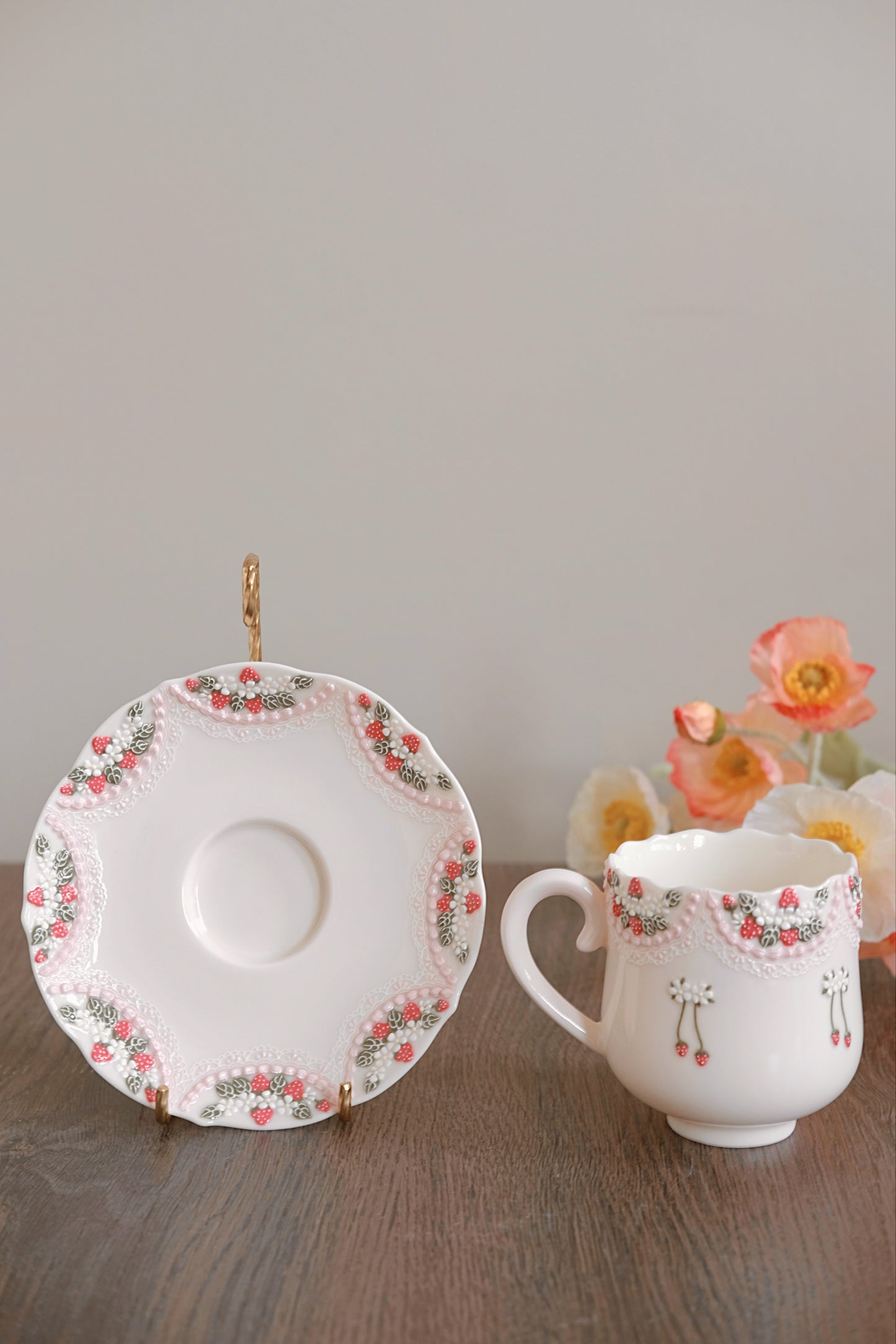 Toto. Strawberry Cup and Saucer