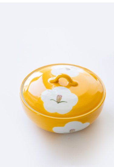 Arita Japan handmade Camellia Lid Bowl (Gift Box)