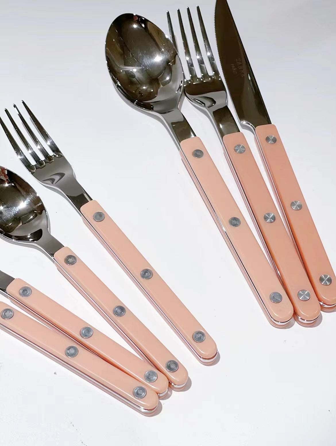 Sabre Bistrot Shiny Flatware - Nude Pink
