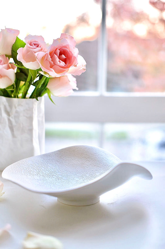 Arita Ware Foam Makeup Pearl White Kirby Bowl