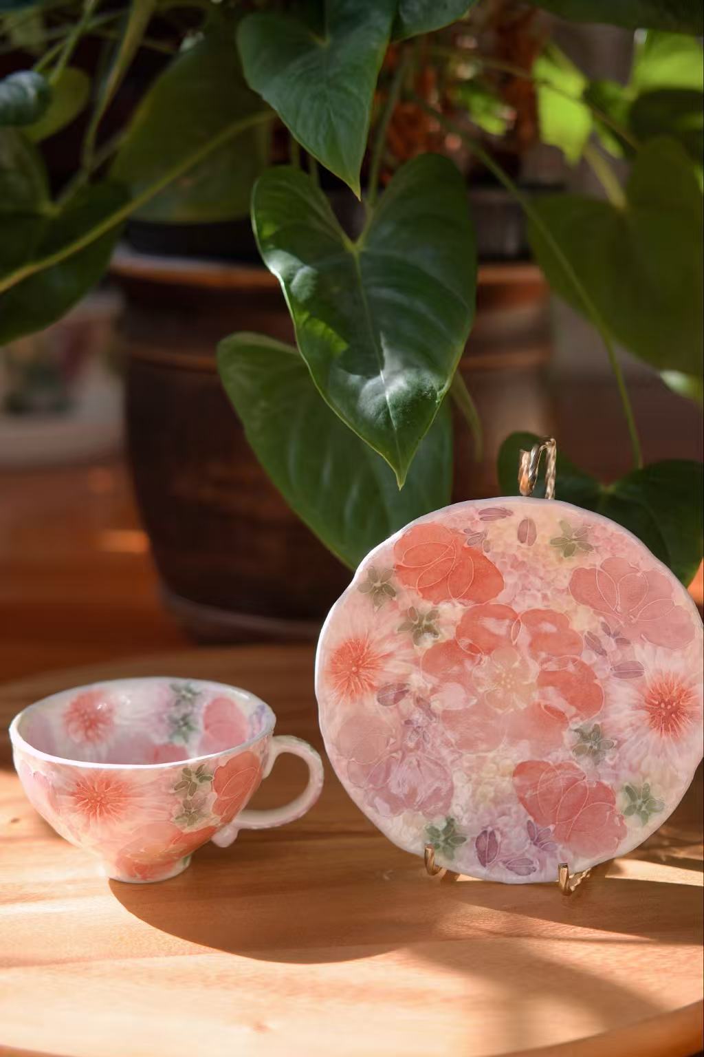 Yuzuriha Flower Coffee Cup Set