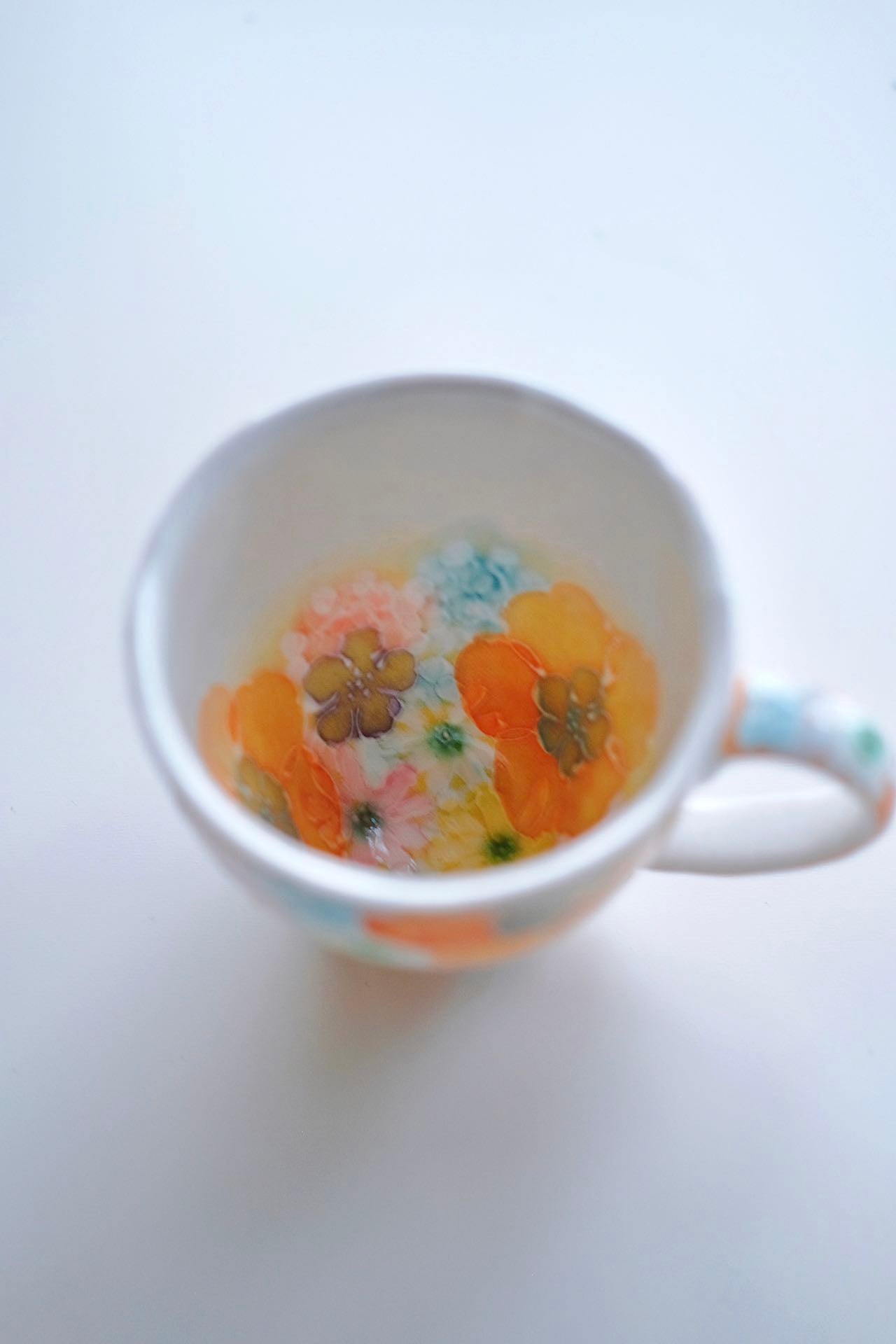 Yuzuriha Flower Mug (Gift Box)