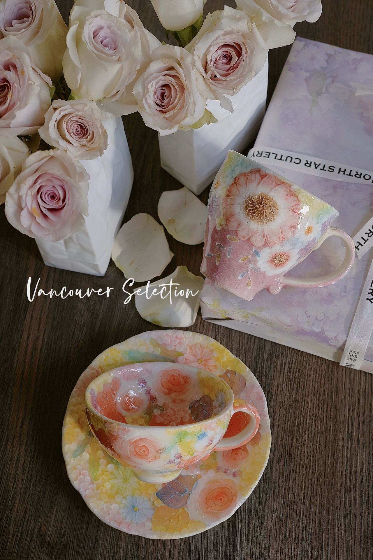 Yuzuriha Flower Mug (Gift Box)