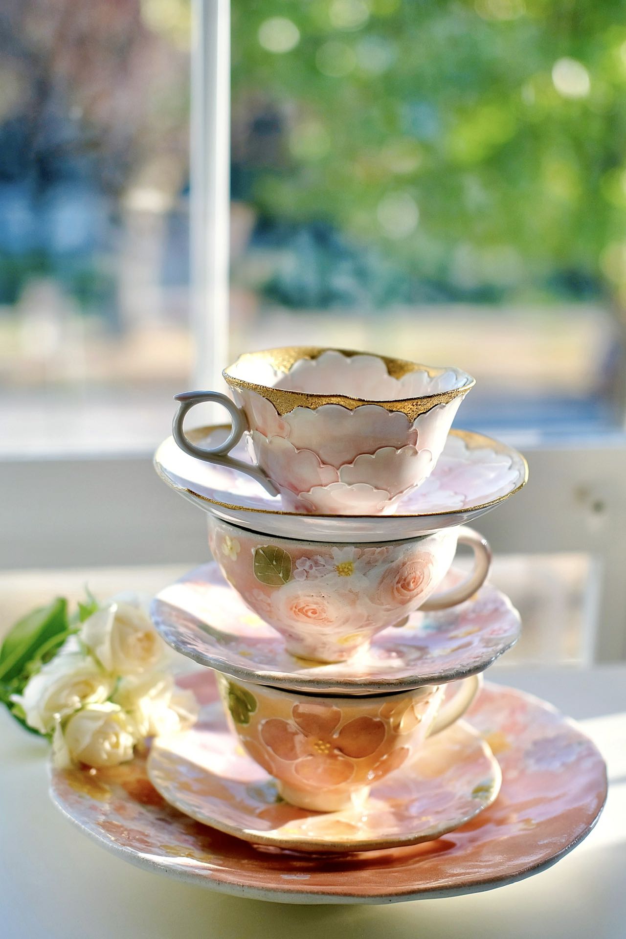 Arita Golden Pink and Silver Blue Peony Pots