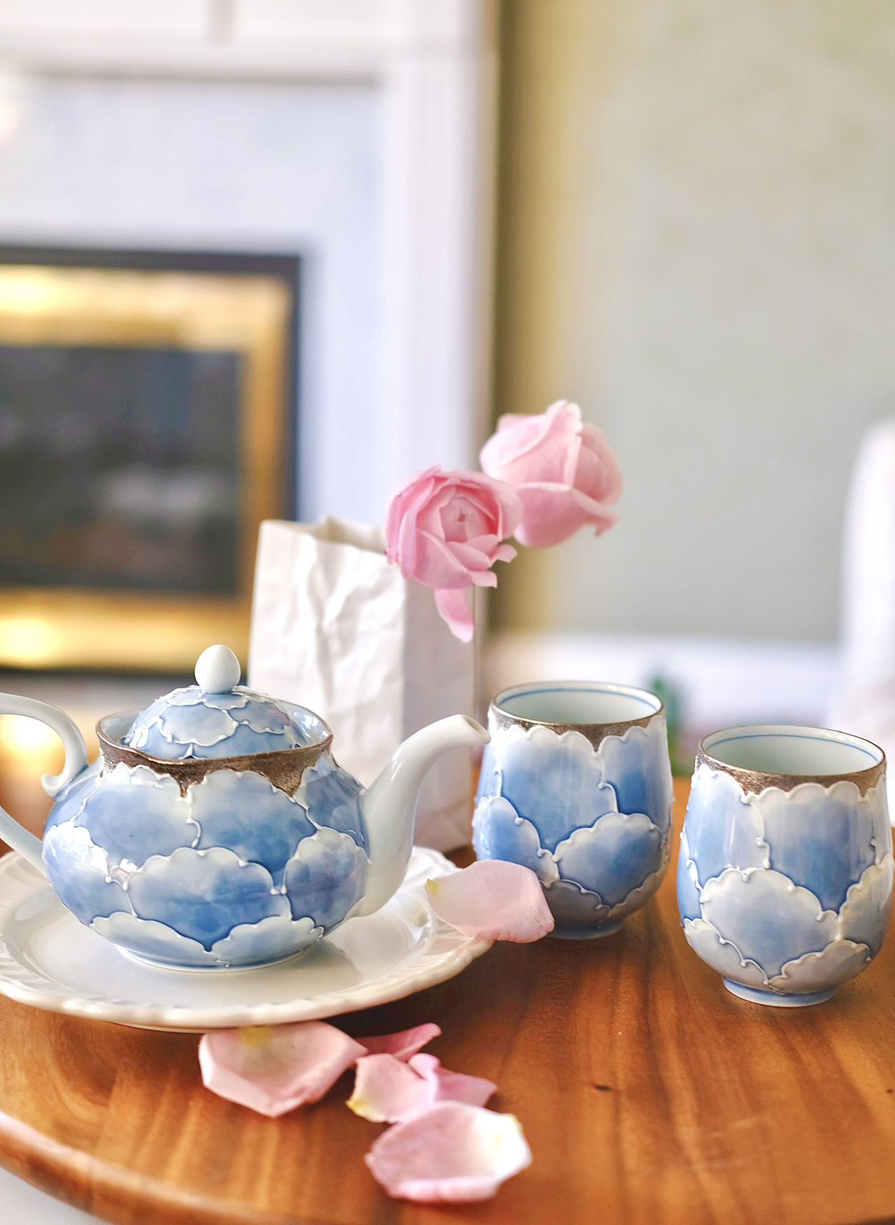 Arita Blue SilverfPeony Tea Cup