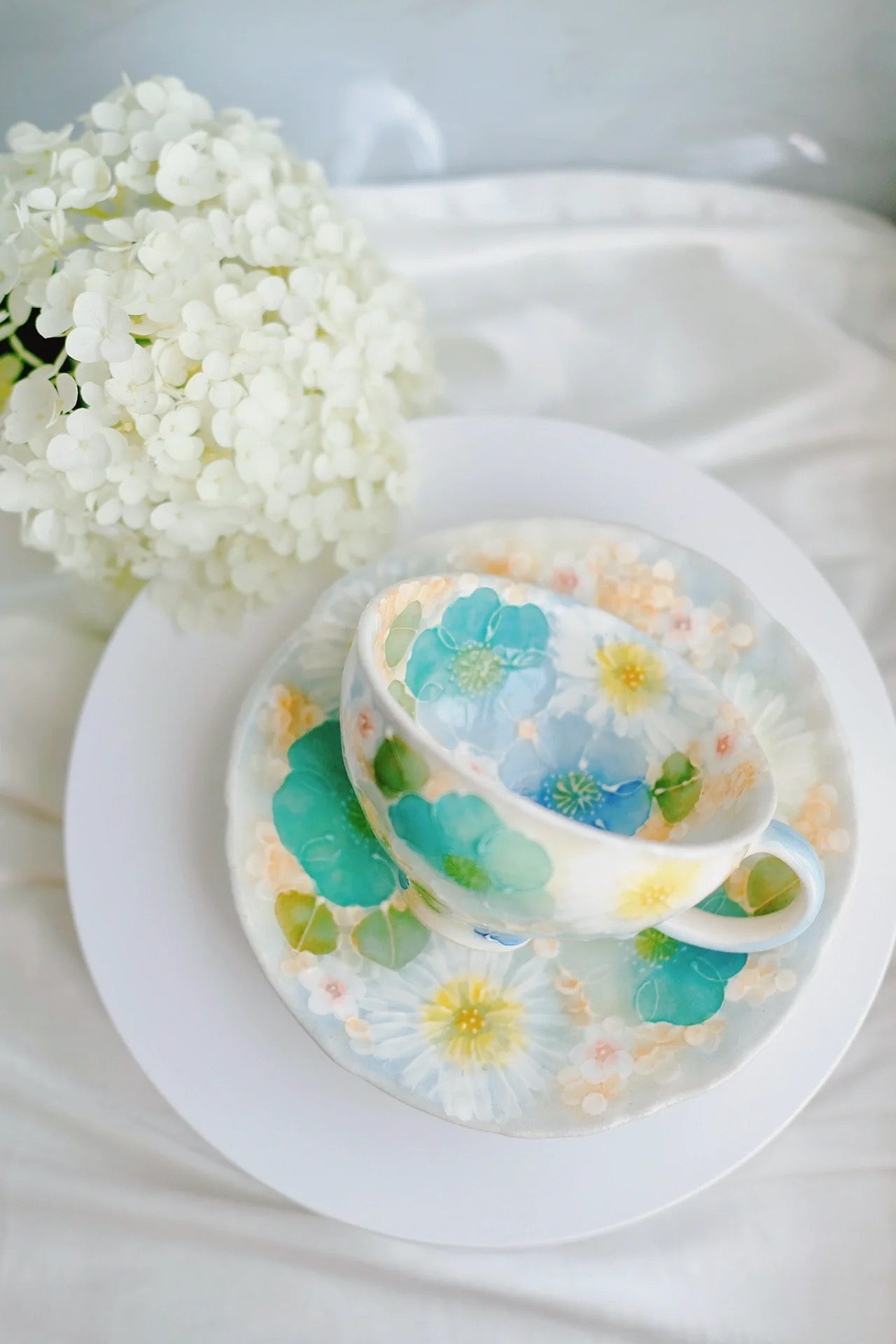 Yuzuriha Flower Coffee Mug