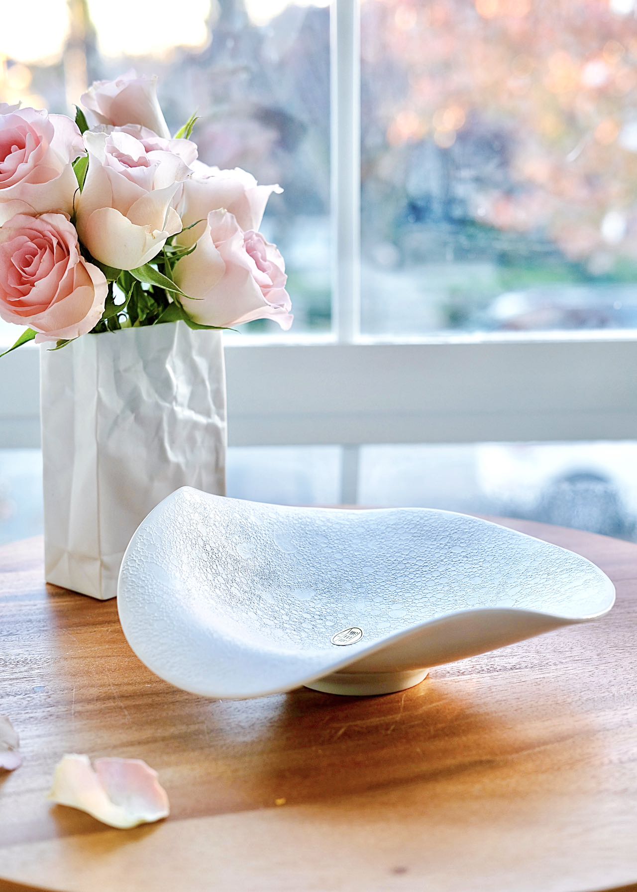 Arita Ware Foam Makeup Pearl White Kirby Bowl