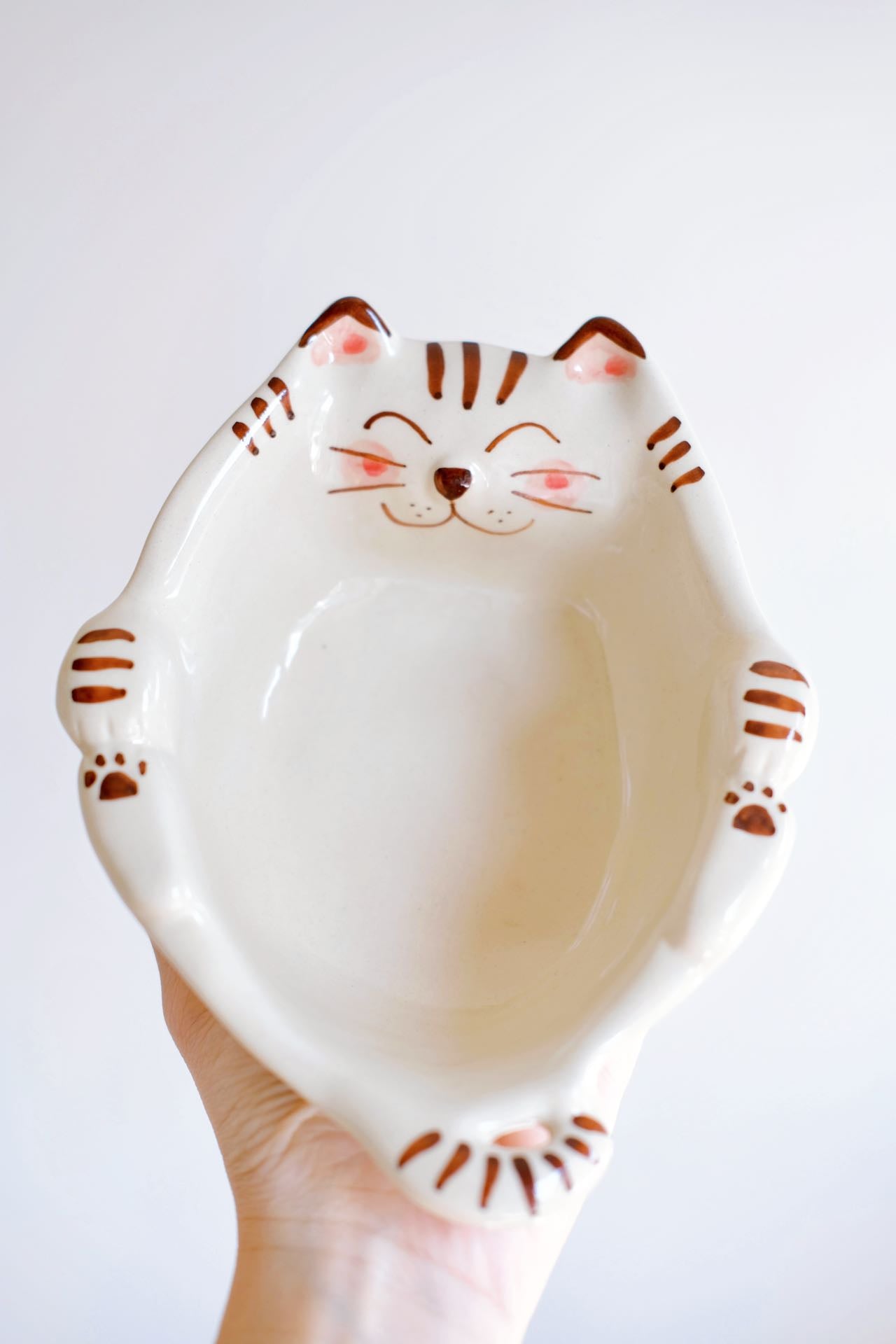 Hasami Ware Handcraft Cat Bowl