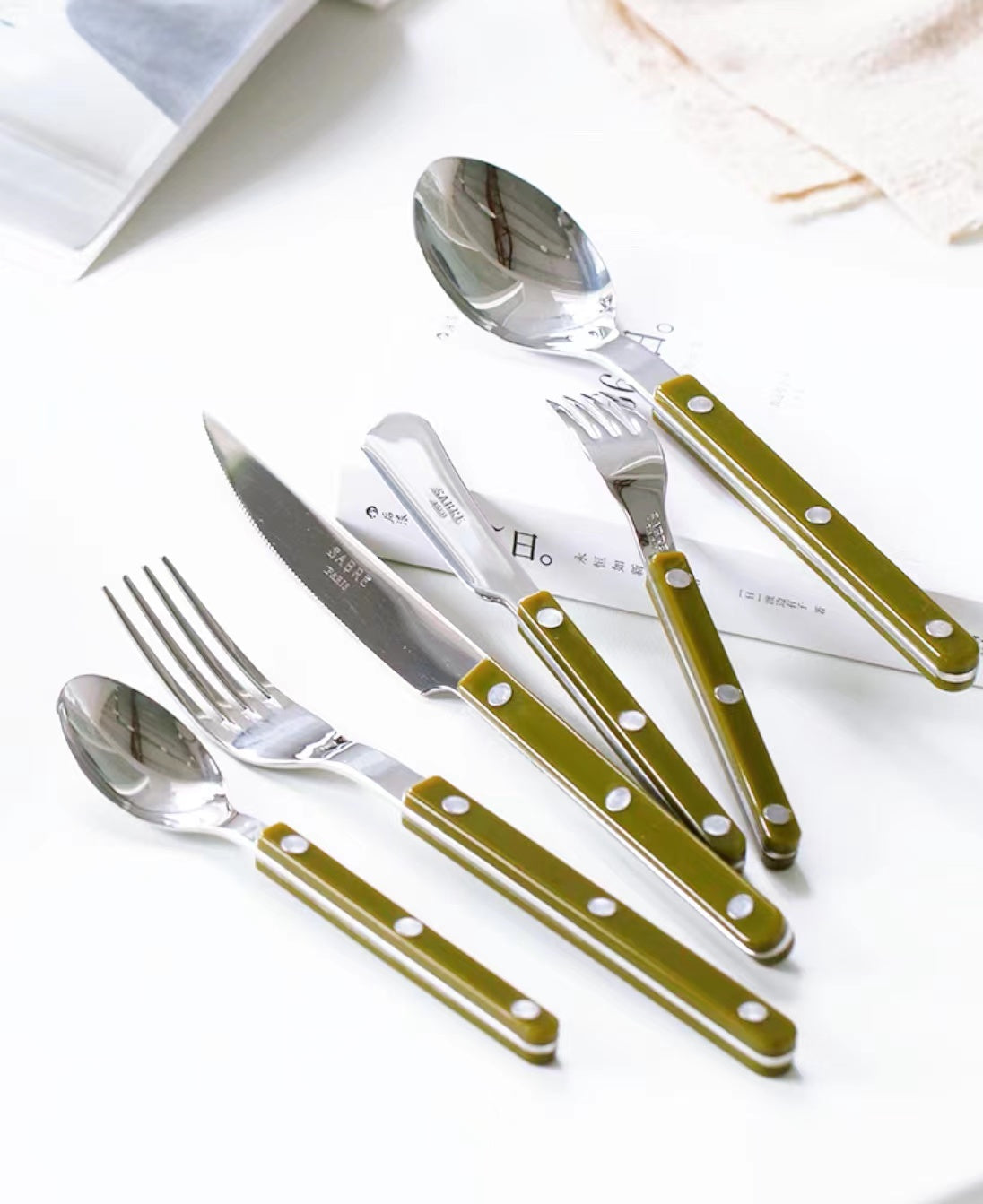 Sabre Bistrot Shiny Flatware Green Fern