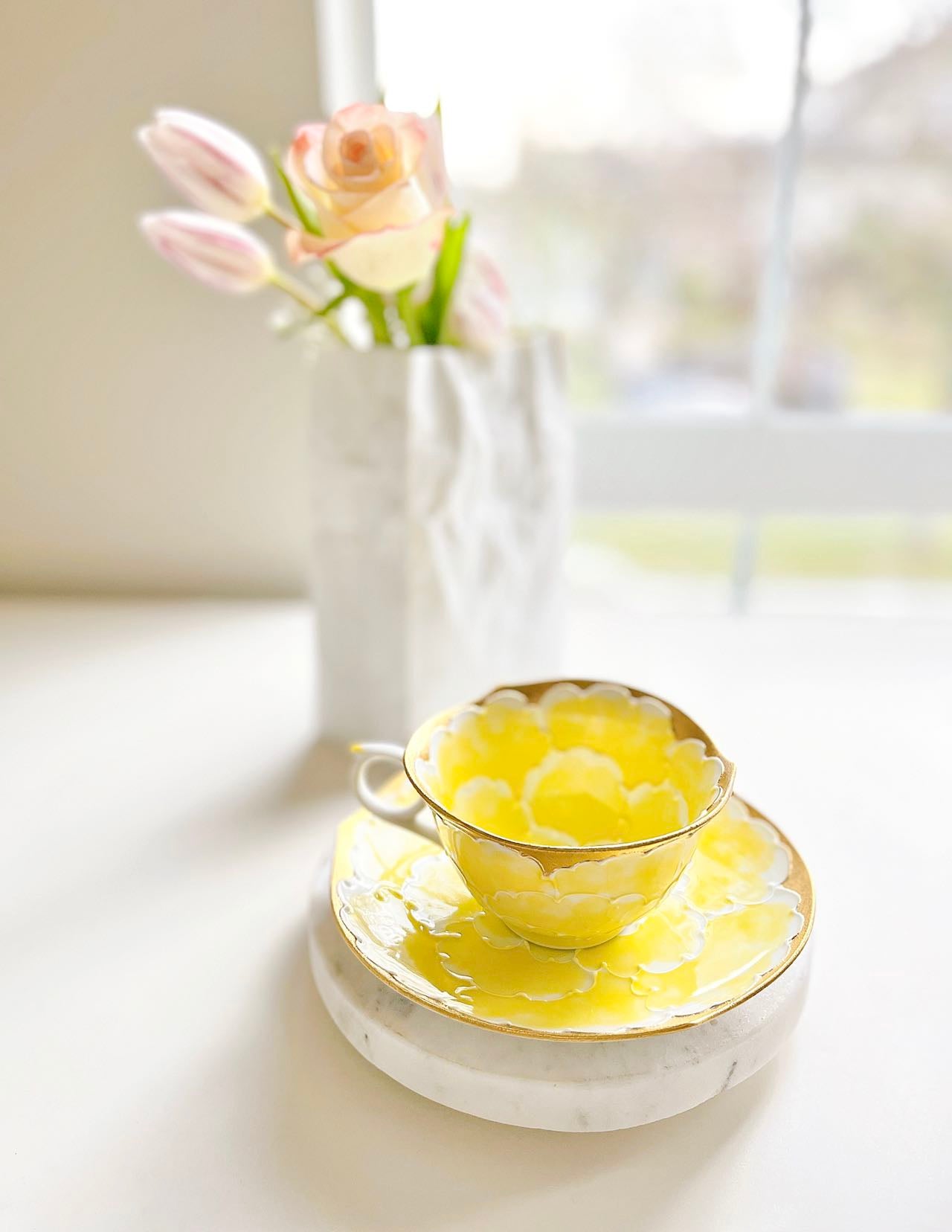 Aritayaki Golden Double Sided Peony Cups and Saucers - Yellow