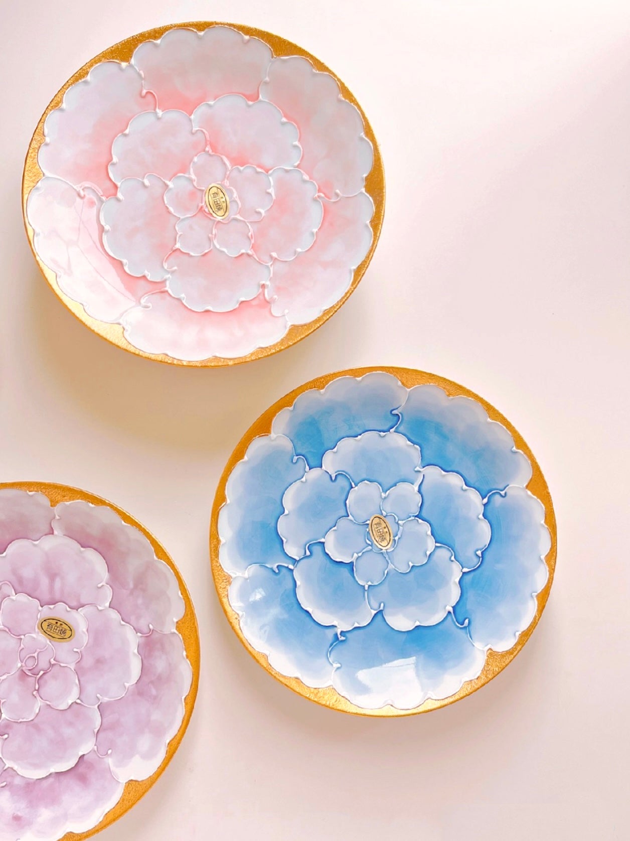 Aritayaki Golden Peony Plates Gift Box