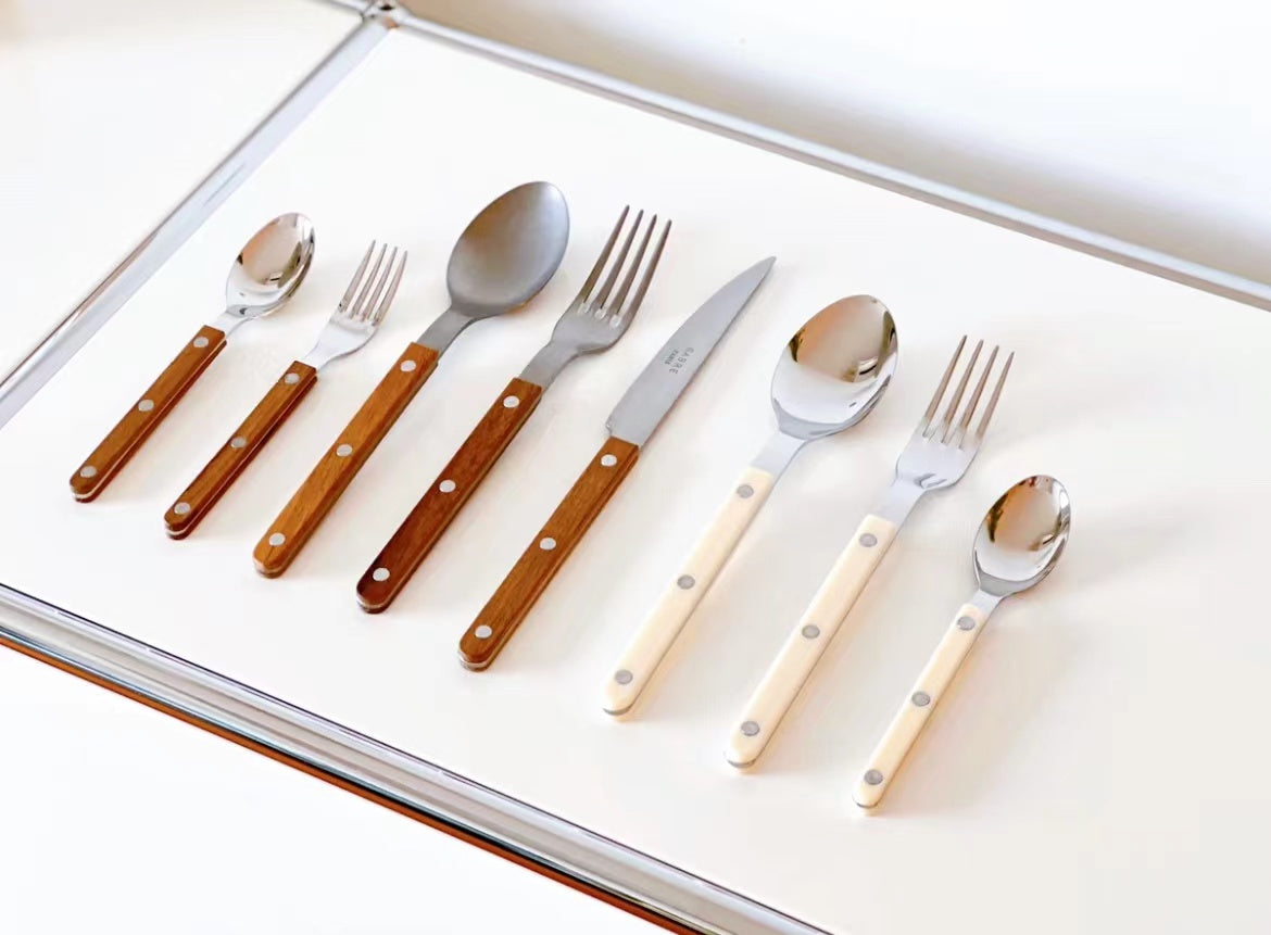 Sabre Bistrot Shiny Flatware - Teak