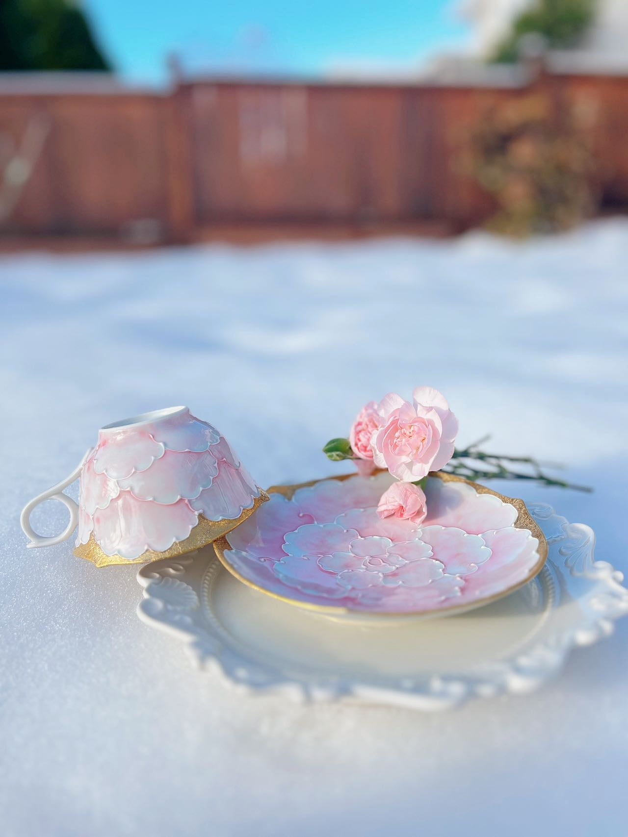 Aritayaki golden peony cups and saucers