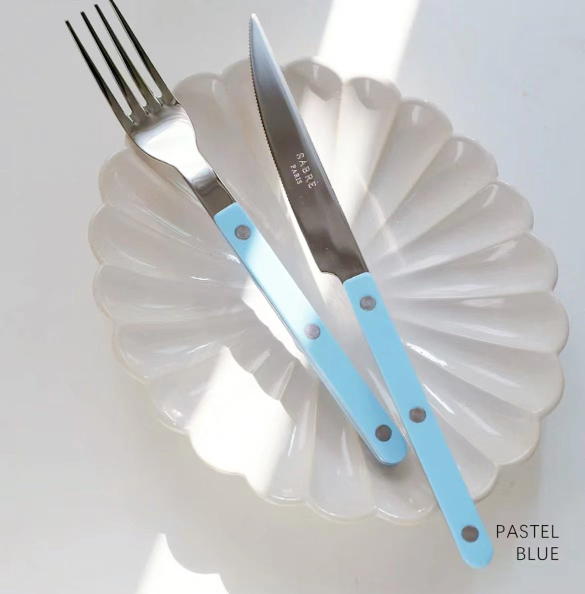 Sabre Bistrot Shiny Flatware - Pastel Blue