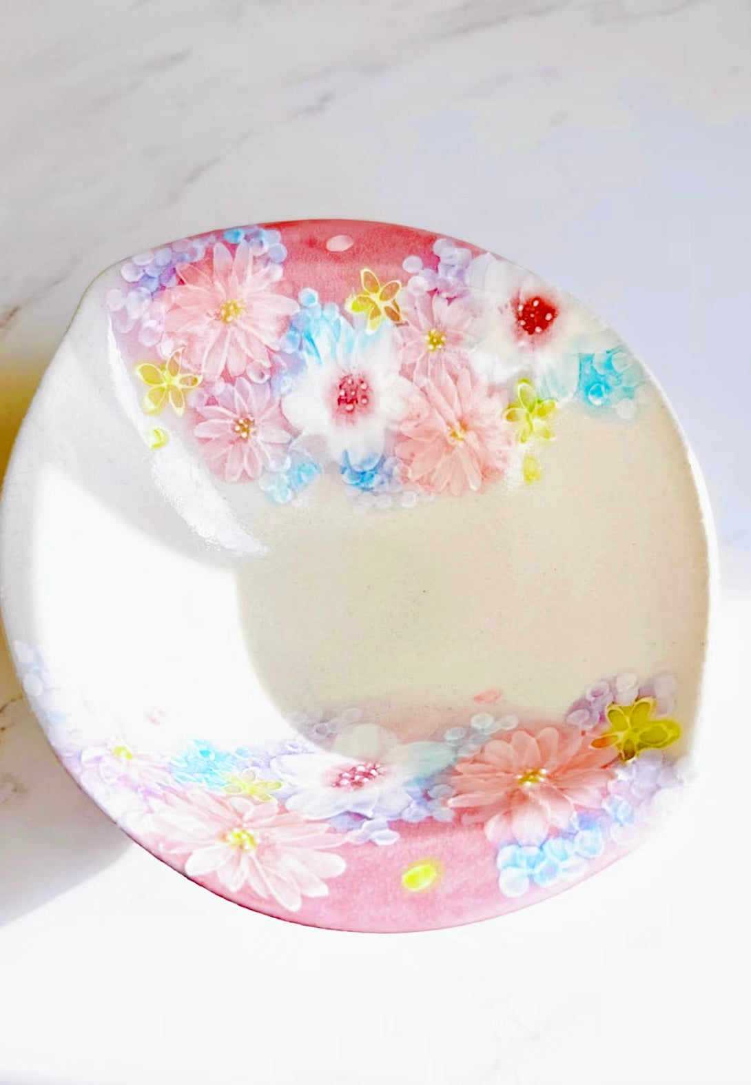 Yuzuriha Flower Noodle Bowl in Purple Flowers