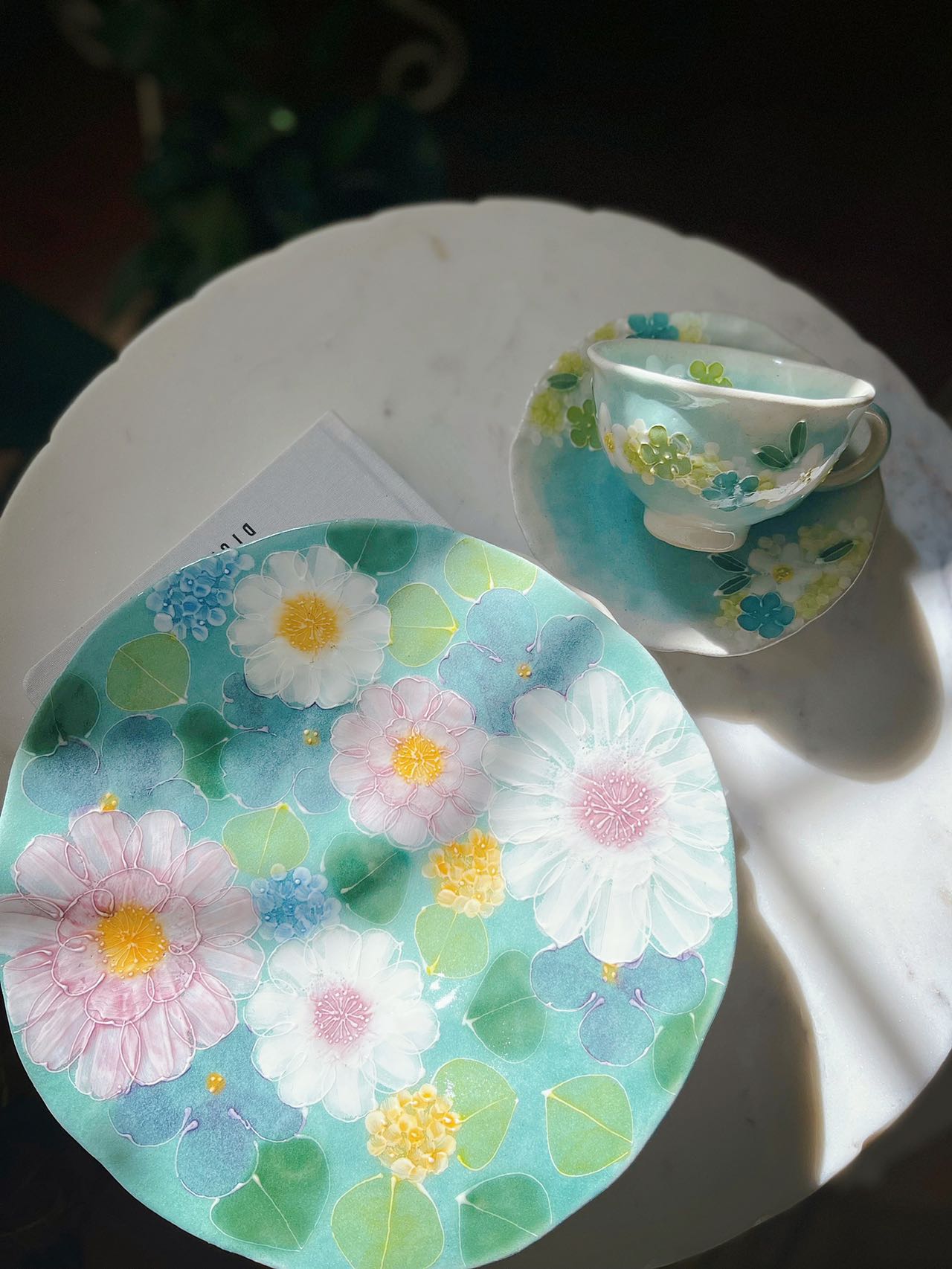 Yuzuriha Flower Scenery Pasta Plate