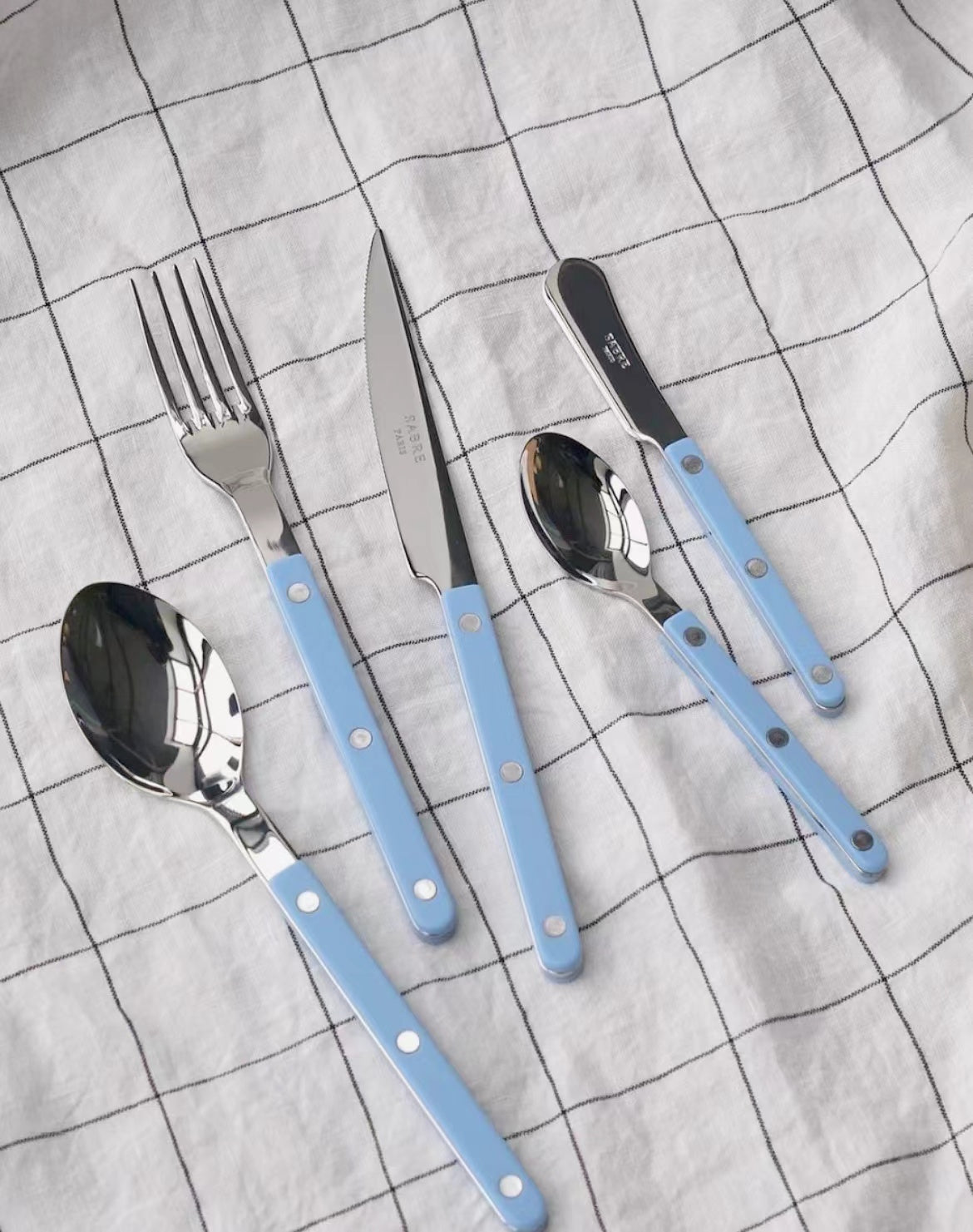 Sabre Bistrot Shiny Flatware - Pastel Blue