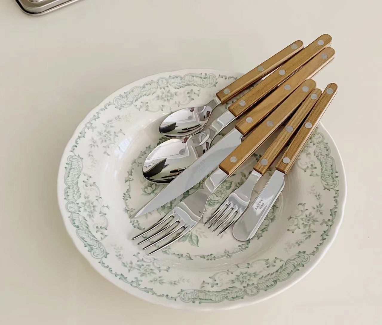 Sabre Bistrot Shiny Flatware - Teak