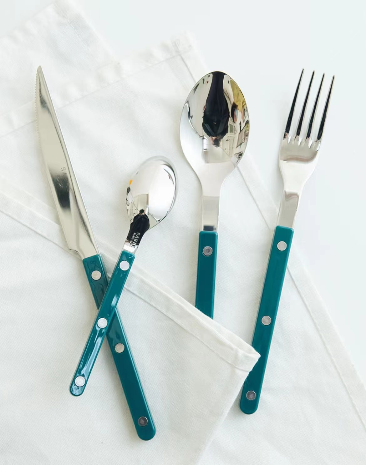 Sabre Bistrot Shiny Flatware - Aquamarine