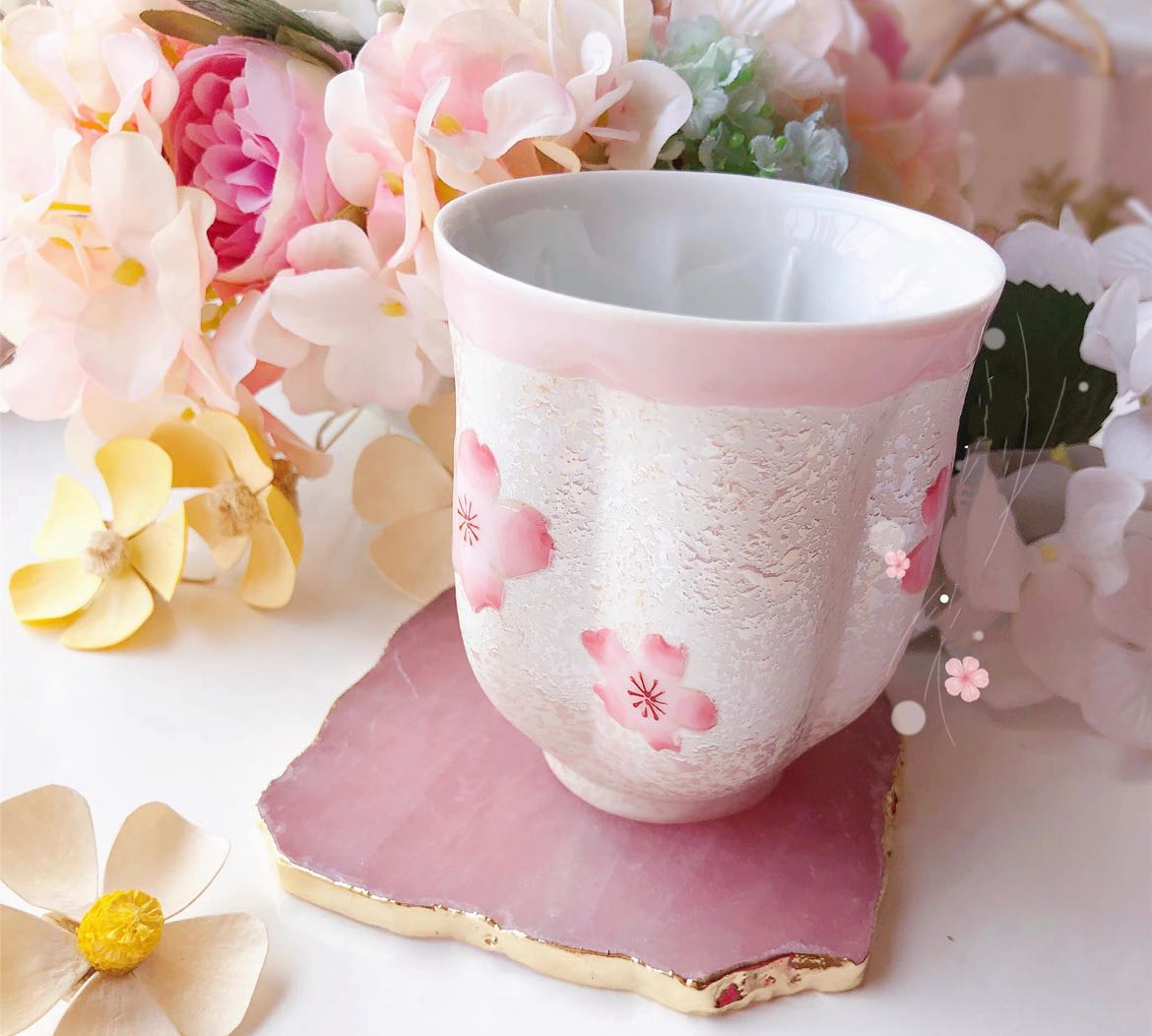 Arita ware Pearl Sakura Tea Cup in Gift Box