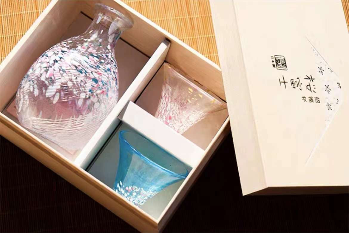 Toyo Sasaki Glass Sake Cups Set- Mt.Fuji Sakura