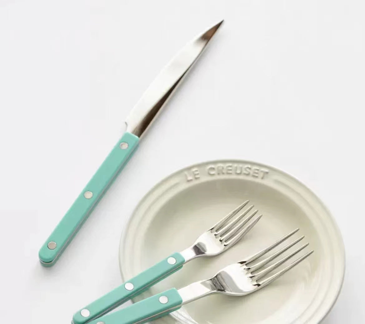 Sabre Bistrot Shiny Flatware - Tiffany Blue